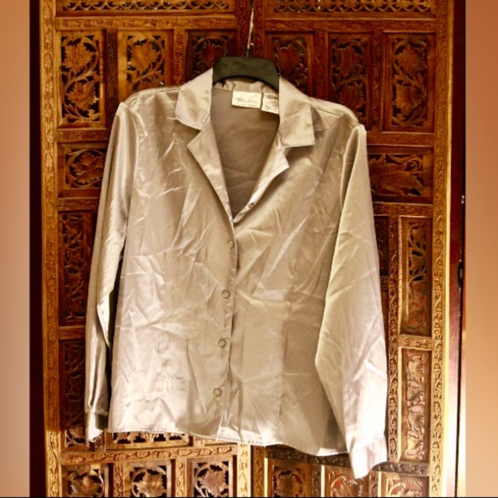 Silky blouse